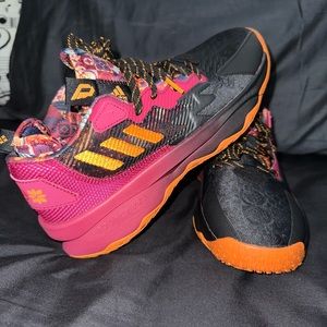 Adidas Dame 8. Damian LILLARD